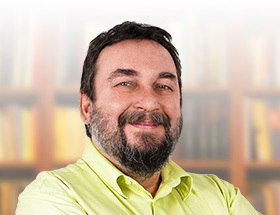 Dr. Baktay Miklós, az ELITTÁRS párkapcsolati szakértője